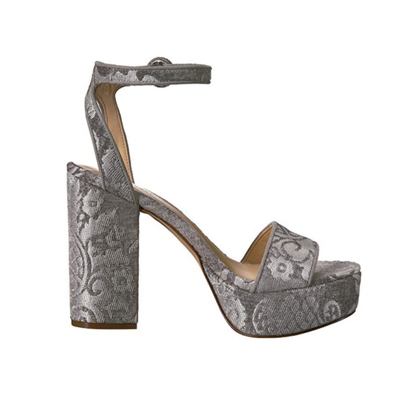 Nine West Shoes - Nine West block heels gray brocade fabric 10M